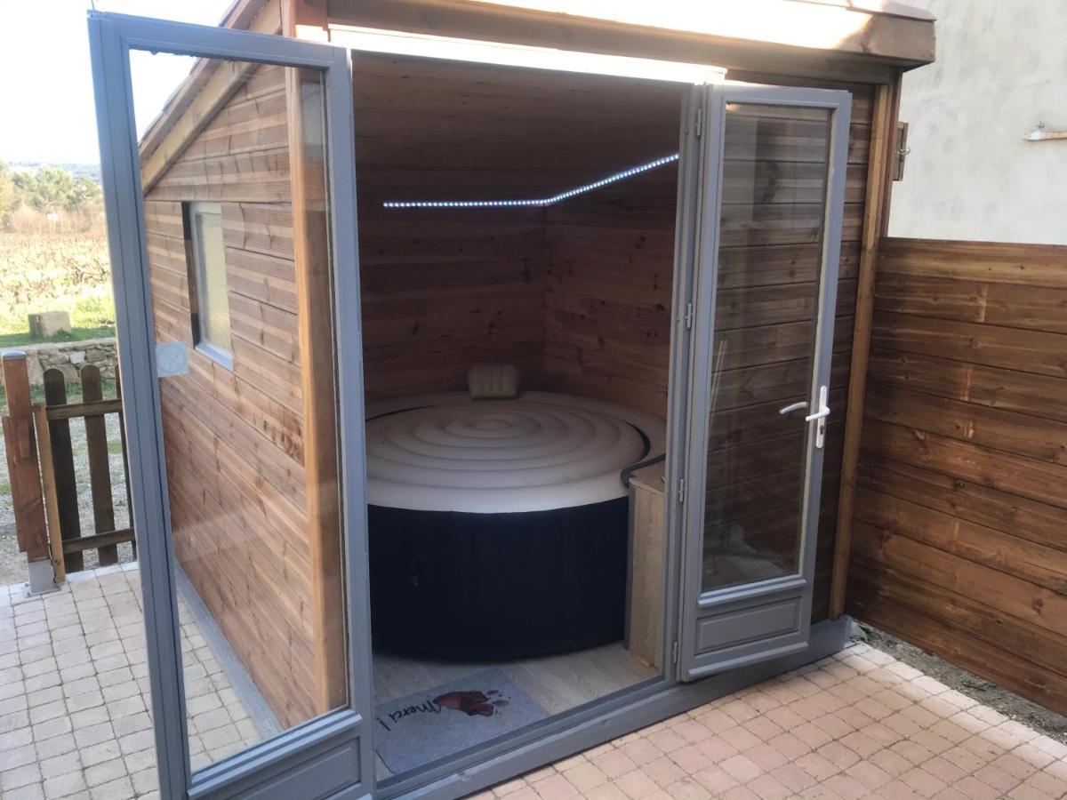 Gite Du Serre De Boudre Climatise, Spa Permanent Buisson Bagian luar foto